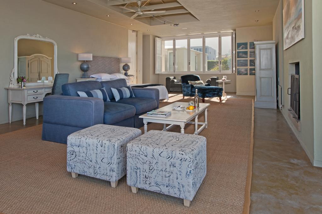 Mosselberg On Grotto Beach Hermanus Exterior photo